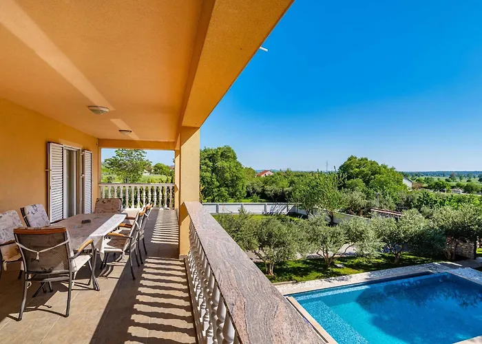My Dalmatia - Momo's Paradise With 2 Infinity Pools & 7 Bedrooms בית נופש