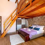My Dalmatia - Momo's Paradise With 2 Infinity Pools & 7 Bedrooms Kakma