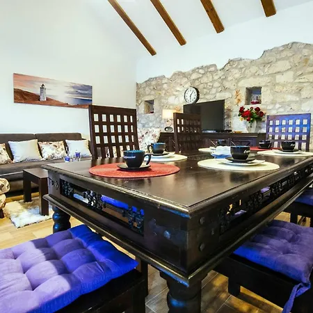 度假居 My Dalmatia - Momo's Paradise With 2 Infinity Pools & 7 Bedrooms *