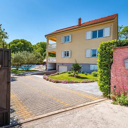 My Dalmatia - Momo's Paradise With 2 Infinity Pools & 7 Bedrooms *